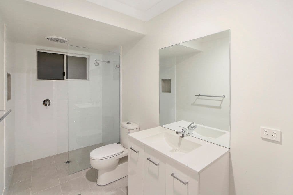34 Platypus Road, Berkeley Vale - Thumbnail 5