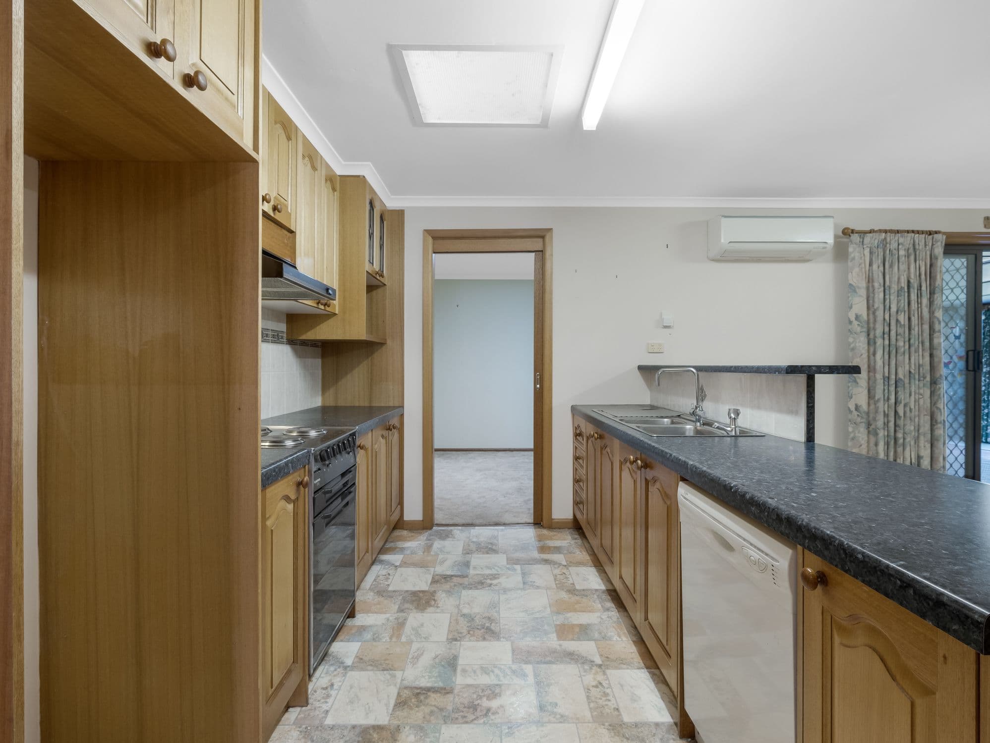 47 Hermitage Drive, Corowa NSW 2646, Corowa - Thumbnail 4
