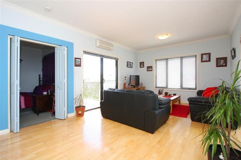 149-151 Glenlyon Road, BRUNSWICK VIC 3056, Brunswick East - Thumbnail 3