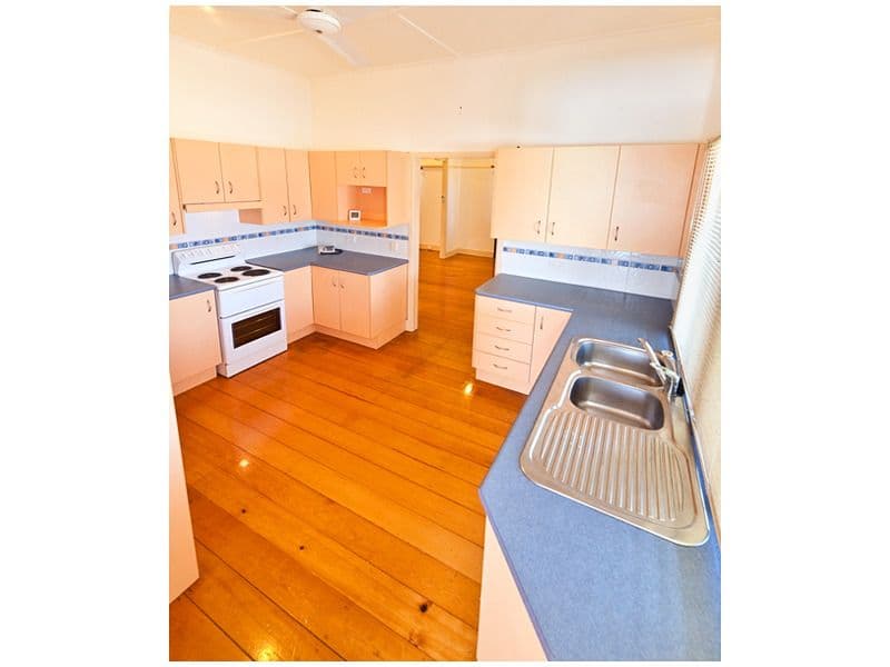 18 Jardine Street, WANDAL QLD 4700, Wandal - Thumbnail 3