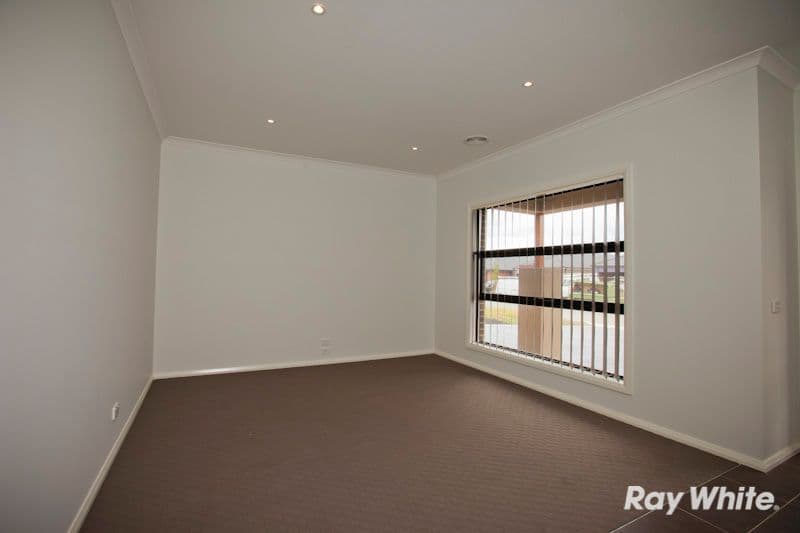 22 Edmund Street, PAKENHAM VIC 3810, Pakenham - Thumbnail 7