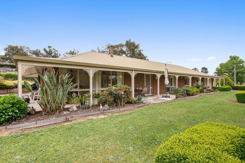 10 Read Road, Seville VIC 3139, Seville - Image 1