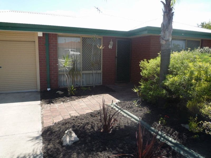 19 Salmon Gum Grove, BEECHBORO WA 6063, Beechboro - Image 1