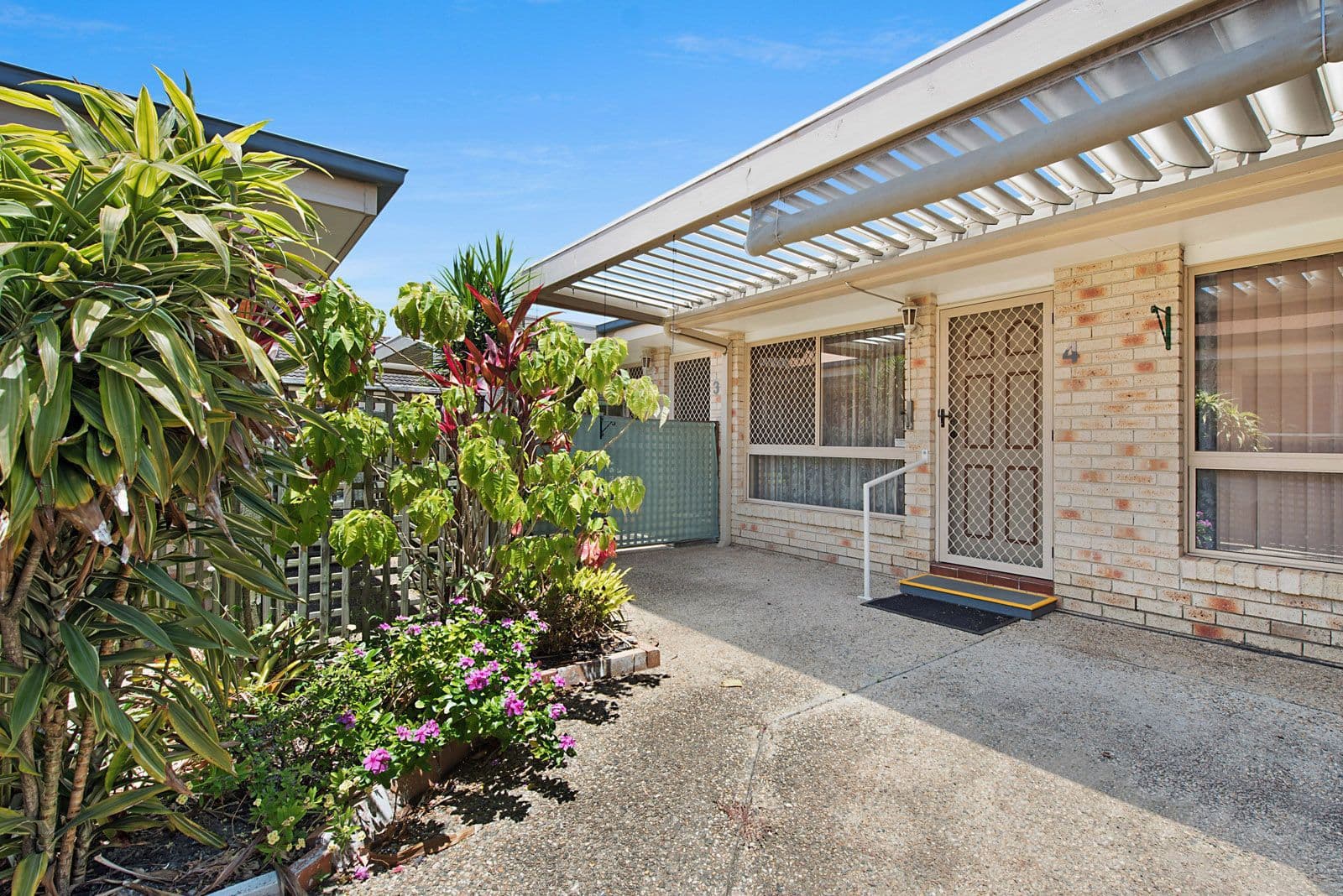 57 Dalton Street, Kippa-Ring QLD 4021, Kippa-Ring - Thumbnail 2