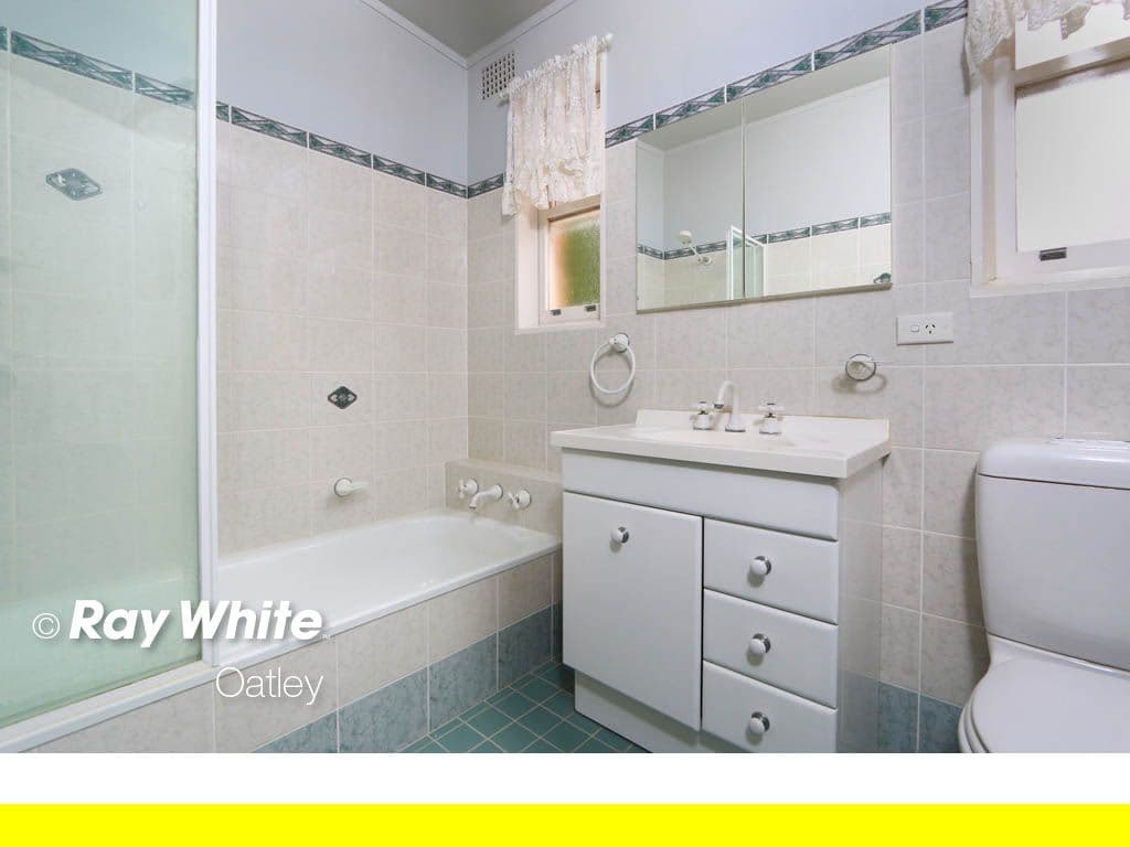53 Lansdowne Parade, OATLEY NSW 2223, Oatley - Thumbnail 7