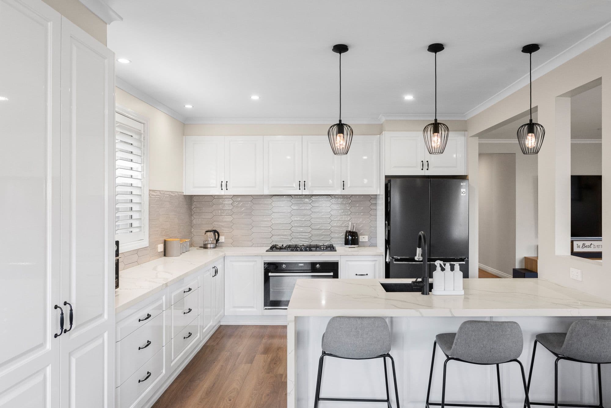 47 Selbourne Avenue, Werribee VIC 3030, Werribee - Thumbnail 3