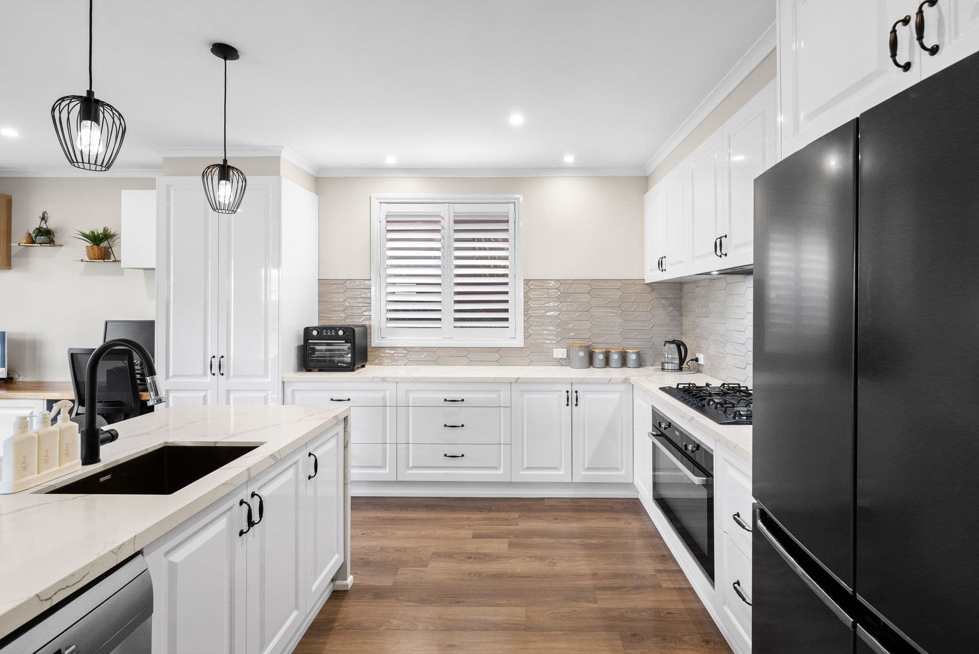 47 Selbourne Avenue, Werribee VIC 3030, Werribee - Thumbnail 4