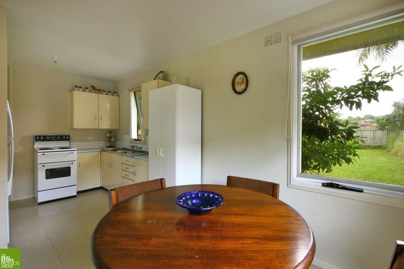 57  Roberts Avenue, BARRACK HEIGHTS NSW 2528, Barrack Heights - Thumbnail 2