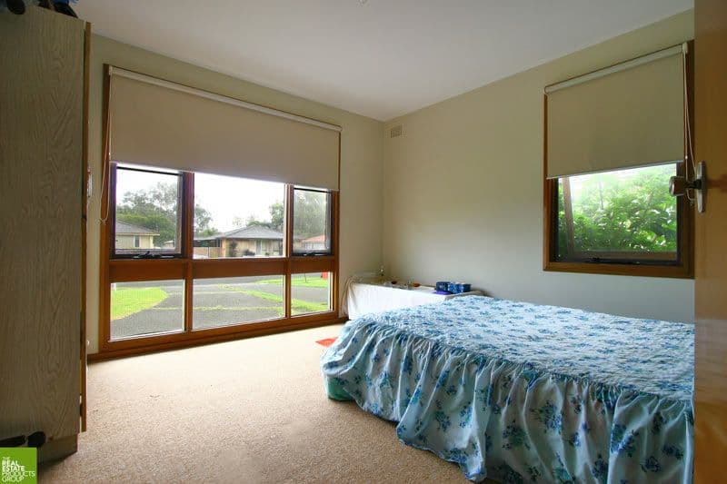 57  Roberts Avenue, BARRACK HEIGHTS NSW 2528, Barrack Heights - Thumbnail 4