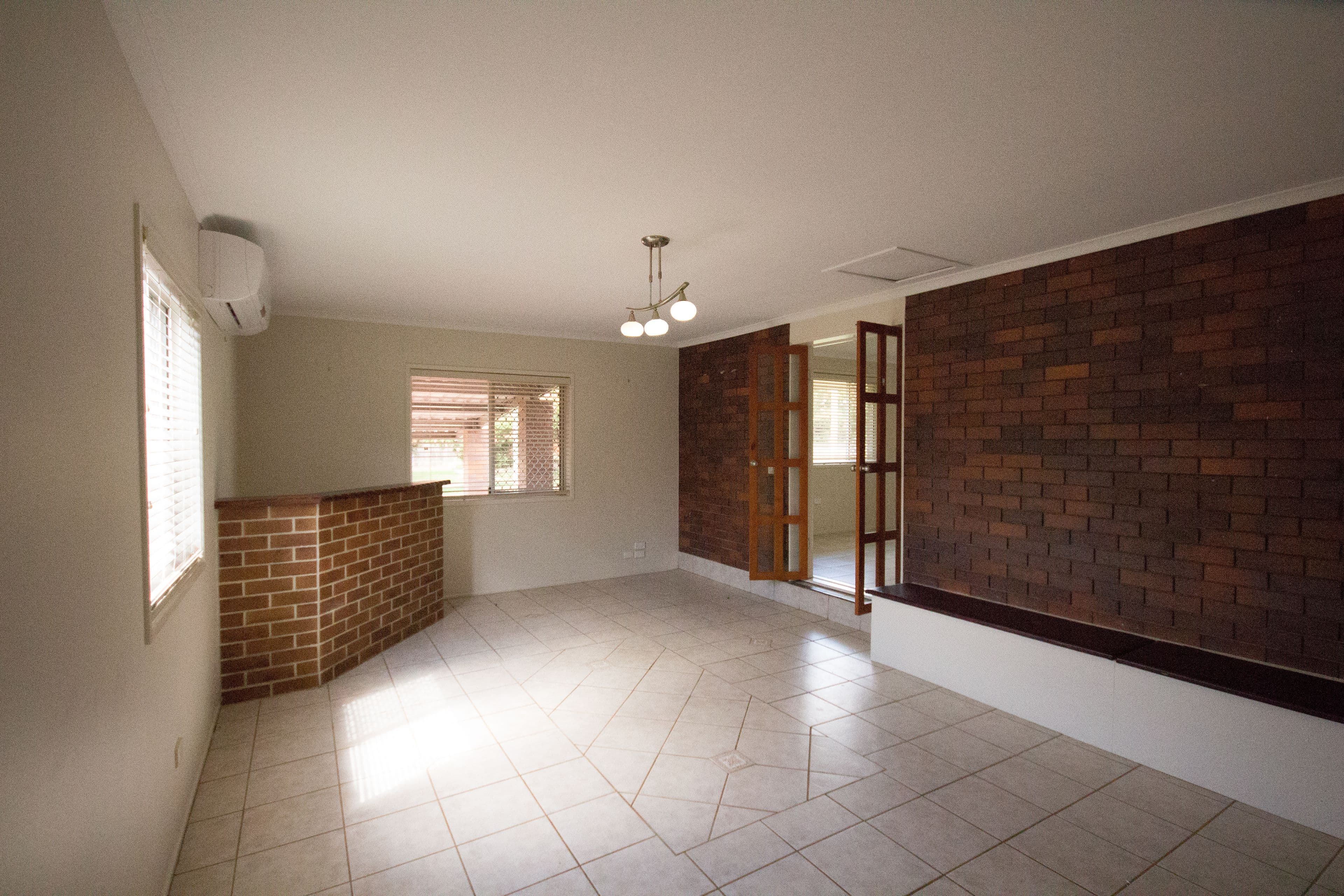45 Wine Drive, Wilsonton Heights QLD 4350, Wilsonton Heights - Thumbnail 2
