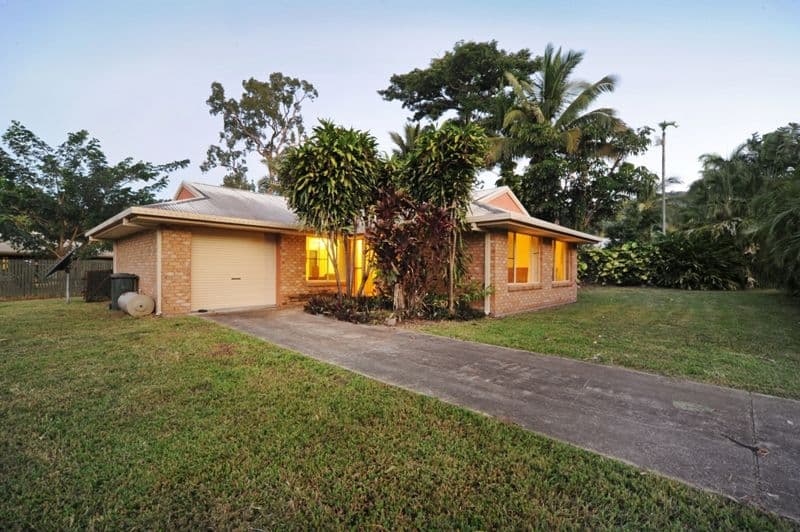 3 Catherine Crescent, JUBILEE POCKET QLD 4802, Jubilee Pocket - Thumbnail 2