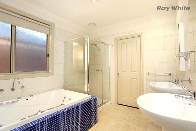 5 Glenview Court, HILLSIDE VIC 3037, Hillside - Thumbnail 6