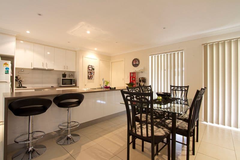 6 Barambah Street, GLENVALE QLD 4350, Glenvale - Thumbnail 3