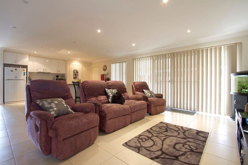6 Barambah Street, GLENVALE QLD 4350, Glenvale - Thumbnail 4
