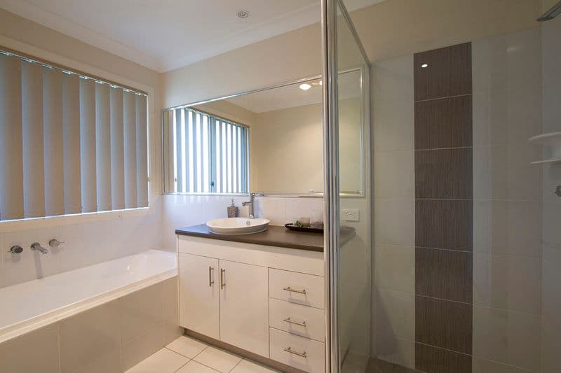 6 Barambah Street, GLENVALE QLD 4350, Glenvale - Thumbnail 6