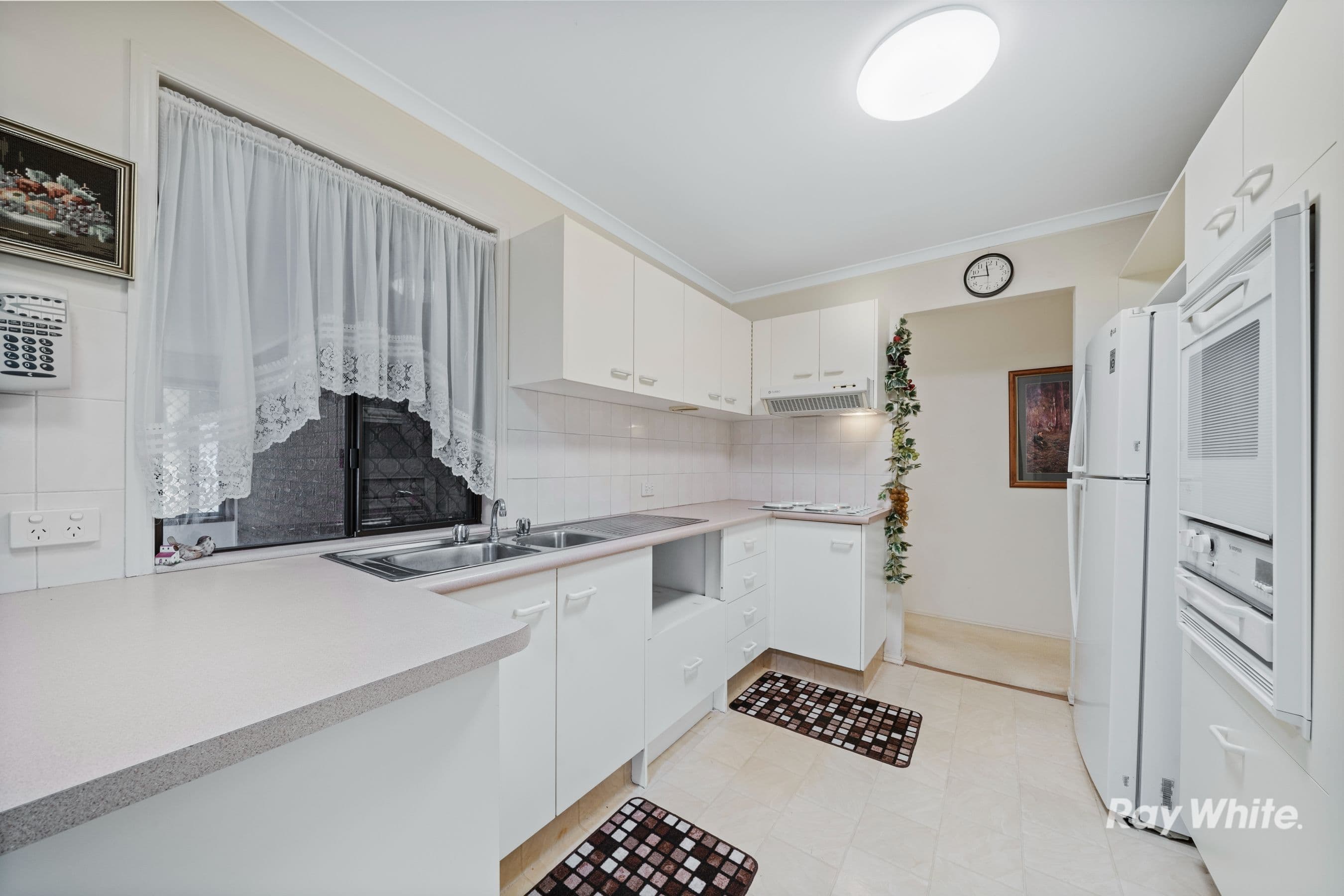 8 Scarlett Street, Daisy Hill QLD 4127, Daisy Hill - Thumbnail 5