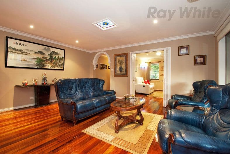 5 MAYFAIR Court, Chirnside Park VIC 3116, Chirnside Park - Thumbnail 2