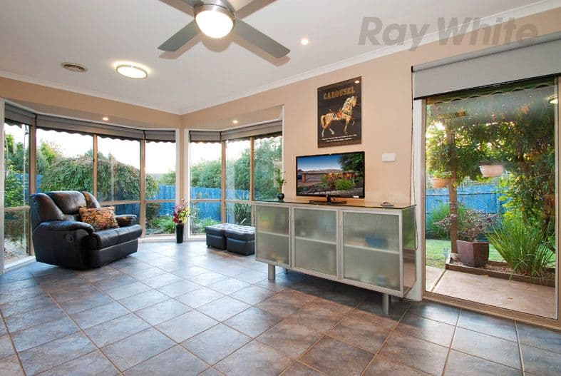 5 MAYFAIR Court, Chirnside Park VIC 3116, Chirnside Park - Thumbnail 5