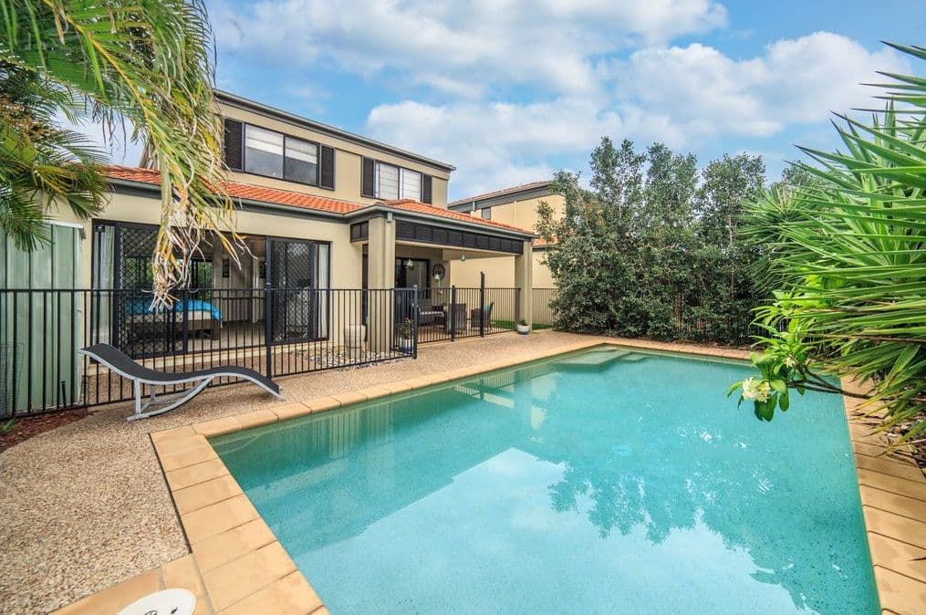 534 Oyster Cove Promenade, Helensvale QLD 4212, Helensvale - Thumbnail 2