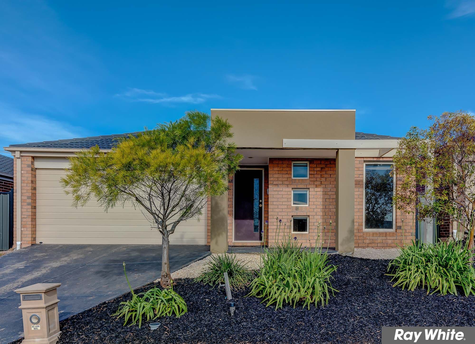 25 Rifflebird Drive, Tarneit VIC 3029, Tarneit - Image 1