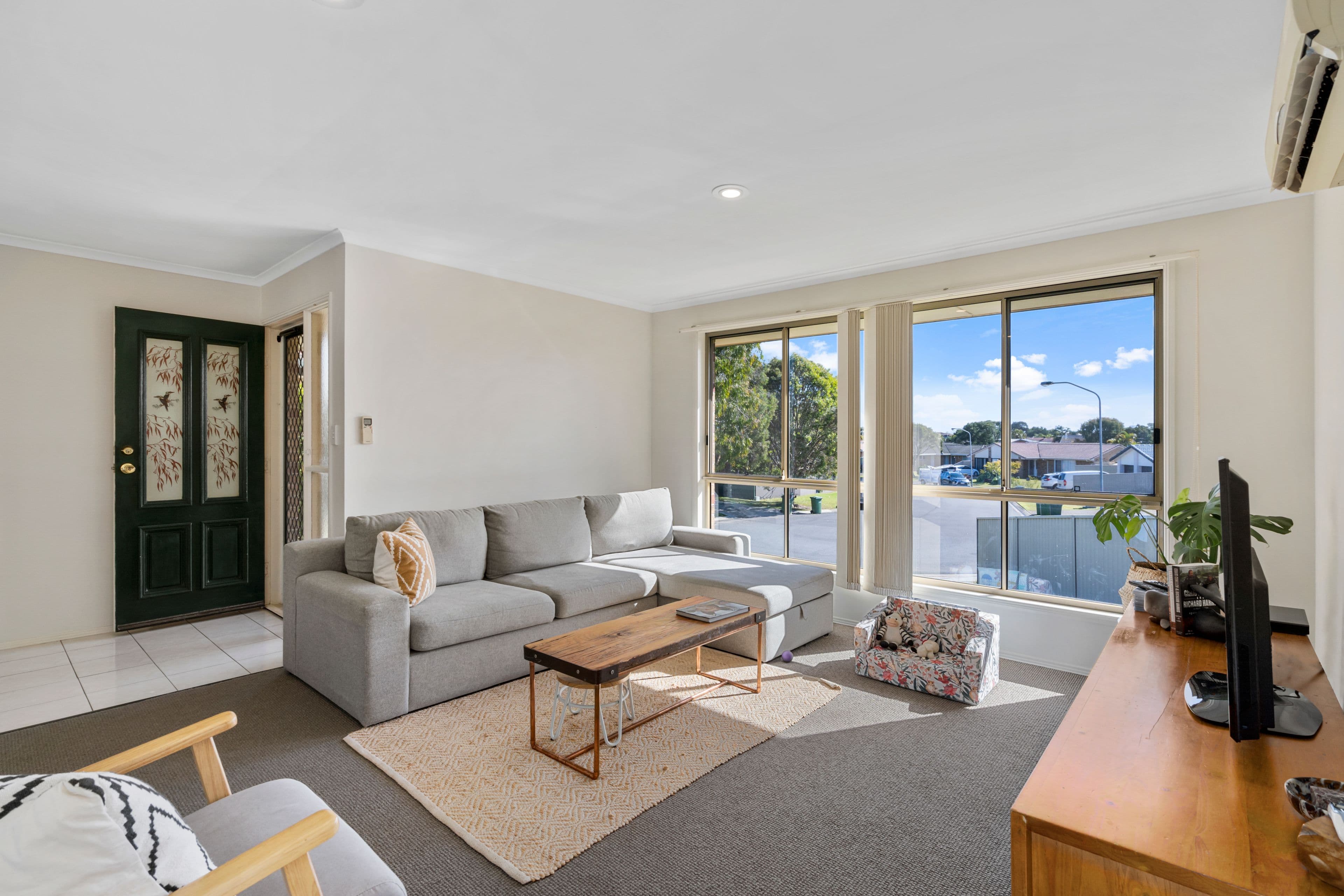 29 Whipbird Court, Burleigh Waters QLD 4220, Burleigh Waters - Thumbnail 2