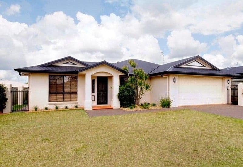 4 Scullin Street, MIDDLE RIDGE QLD 4350, Middle Ridge - Image 1