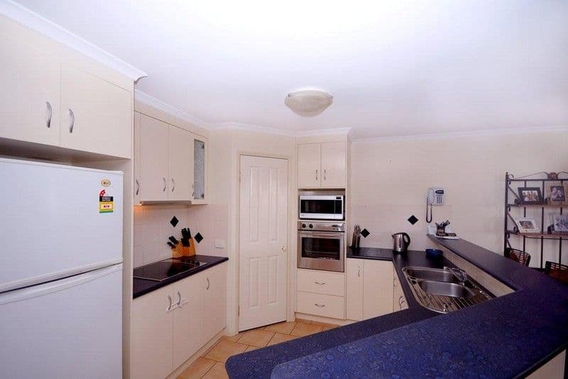 4 Scullin Street, MIDDLE RIDGE QLD 4350, Middle Ridge - Thumbnail 2