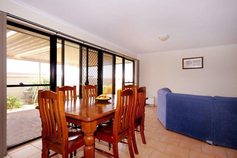 4 Scullin Street, MIDDLE RIDGE QLD 4350, Middle Ridge - Thumbnail 4