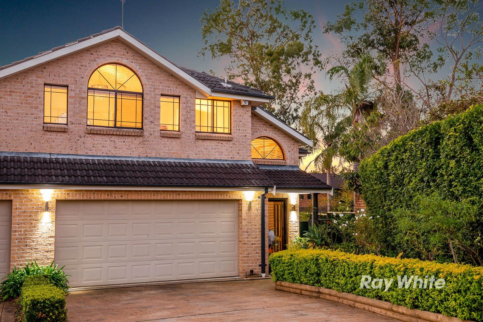 11 Guineviere Court, Castle Hill - Image 1