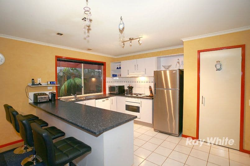 23 Artists Crescent, NARRE WARREN SOUTH VIC 3805, Narre Warren South - Thumbnail 3