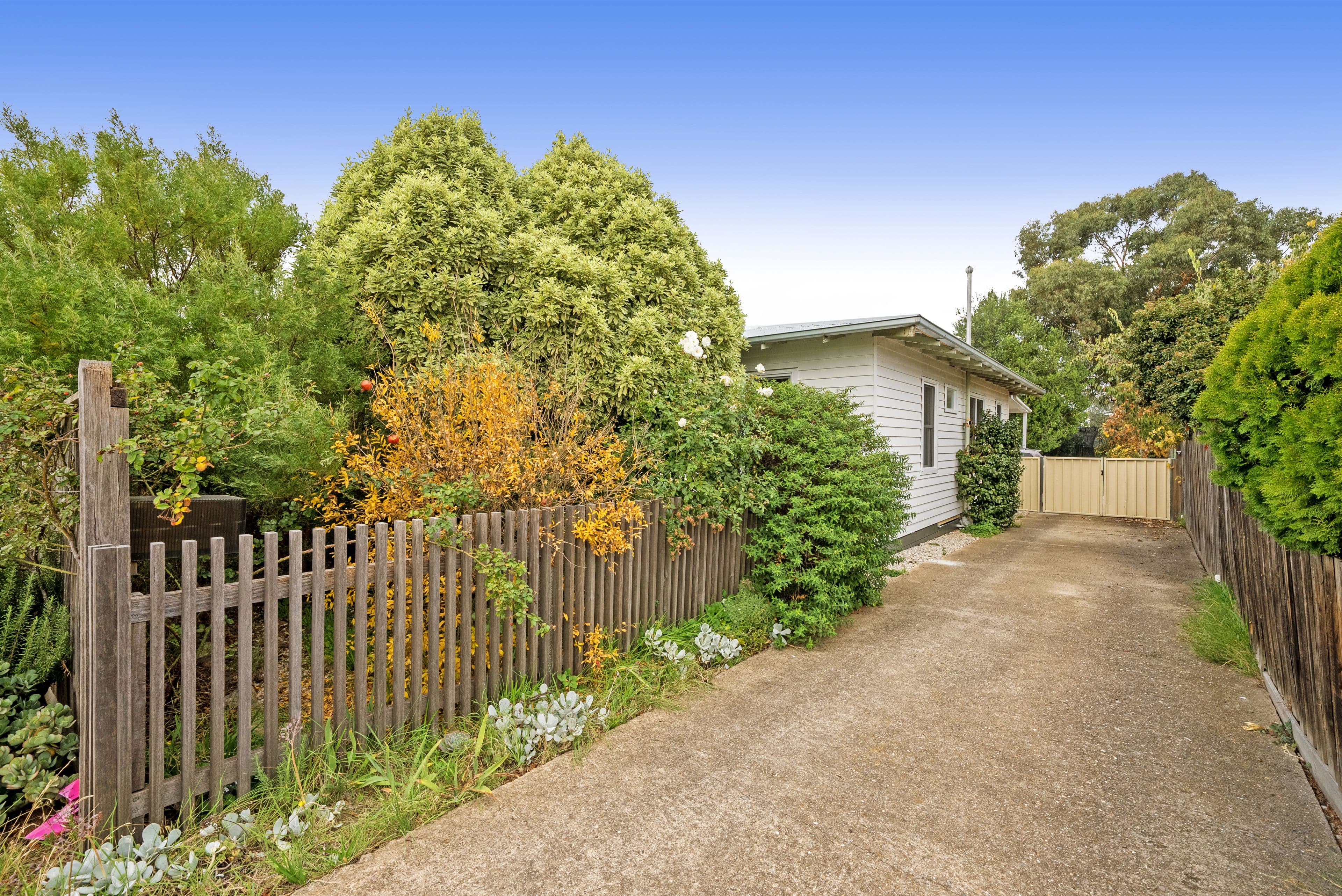 27 McFarland Street, Bacchus Marsh VIC 3340, Bacchus Marsh - Thumbnail 3