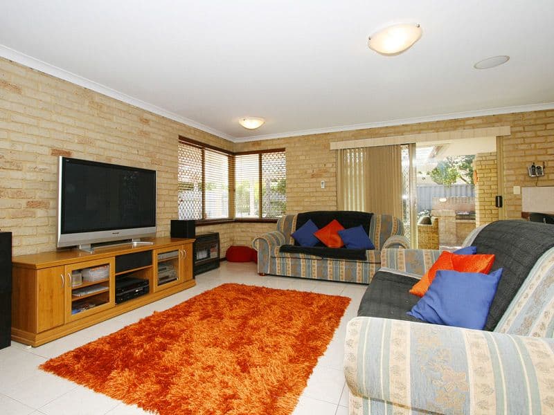 53 The Vale, WILLETTON WA 6155, Willetton - Thumbnail 3