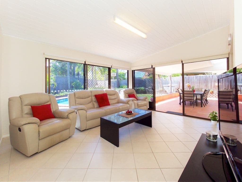 4 Tyron Close, Springwood QLD 4127, Springwood - Thumbnail 4