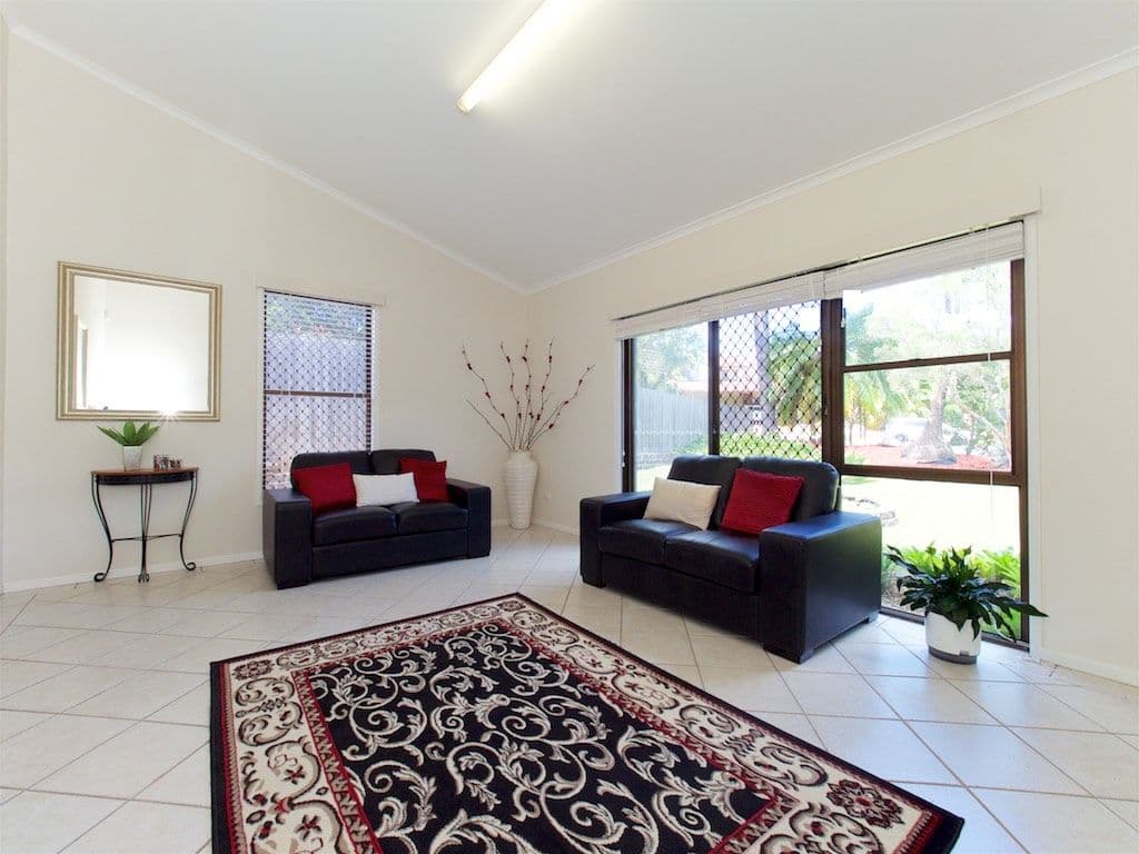 4 Tyron Close, Springwood QLD 4127, Springwood - Thumbnail 5