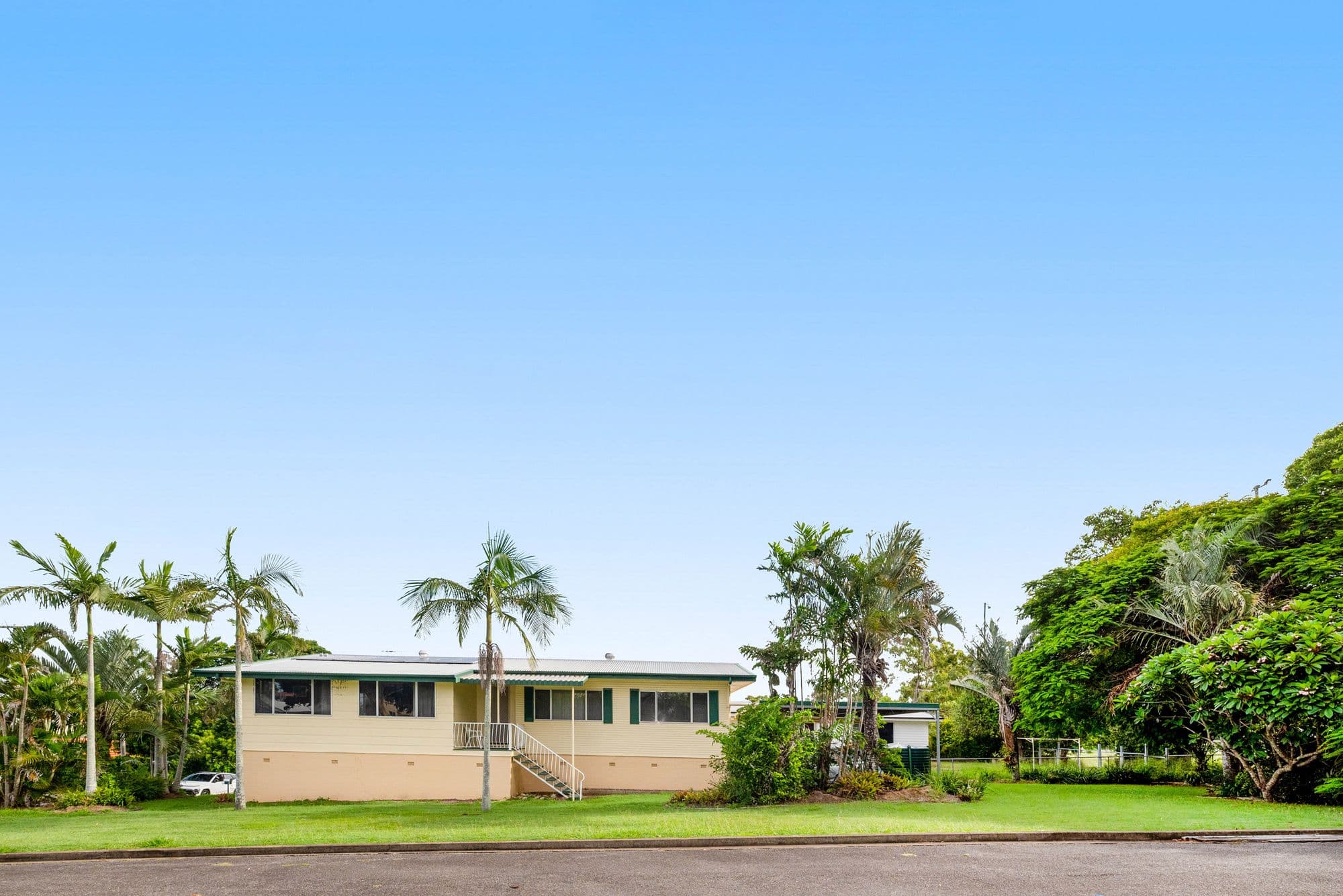 21 Lay Street, Upper Mount Gravatt QLD 4122, Upper Mount Gravatt - Thumbnail 2