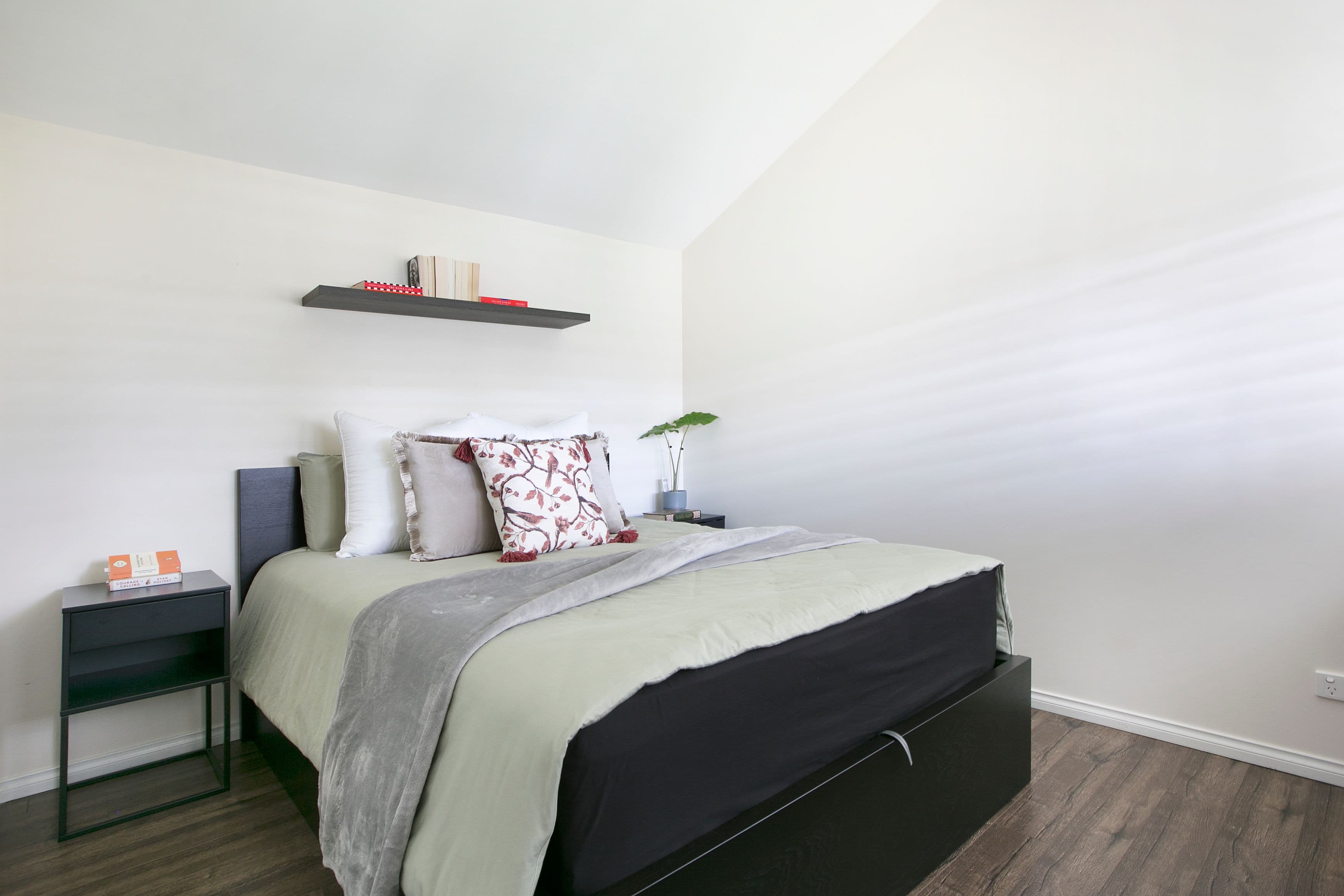 25 Cuthbert Road, Reservoir VIC 3073, Reservoir - Thumbnail 6