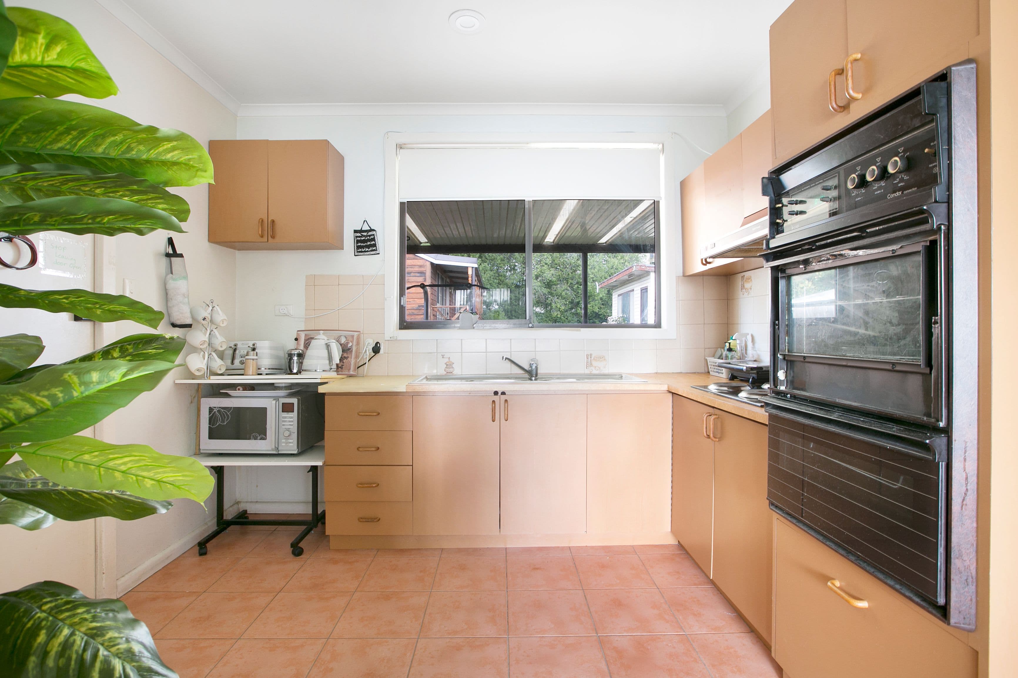 25 Cuthbert Road, Reservoir VIC 3073, Reservoir - Thumbnail 8