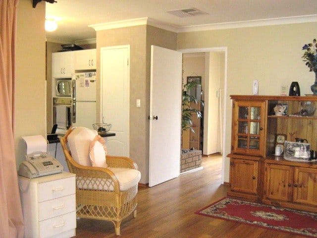 3 Birrel Place, GOSNELLS WA 6110, Gosnells - Thumbnail 2