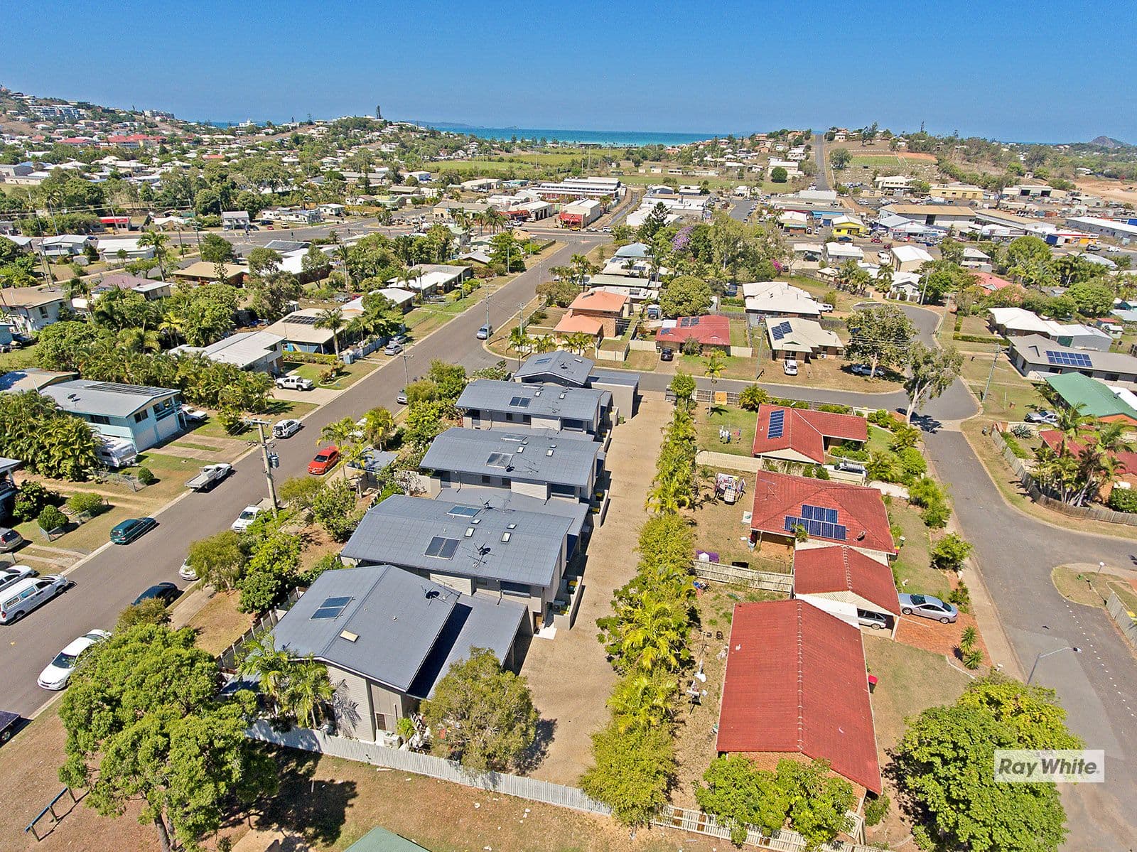 24 Melbourne Street, Yeppoon QLD 4703, Yeppoon - Thumbnail 3