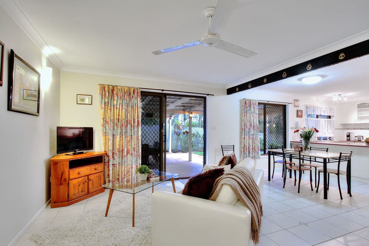 32 Tulip Street, Daisy Hill QLD 4127, Daisy Hill - Thumbnail 4
