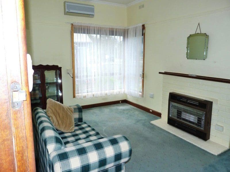 6 Russell Street, Camperdown VIC 3260, Camperdown - Thumbnail 4