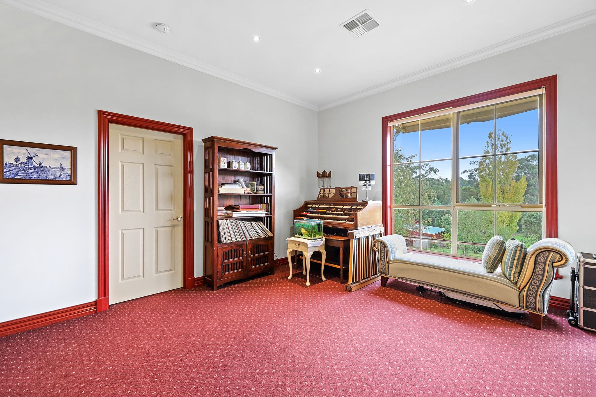 13 Millennium Court, Drouin VIC 3818, Drouin - Thumbnail 8