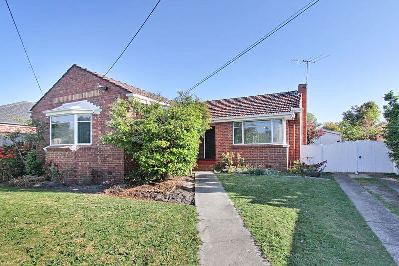 40 Kinlock Avenue, MURRUMBEENA VIC 3163, Murrumbeena - Image 1