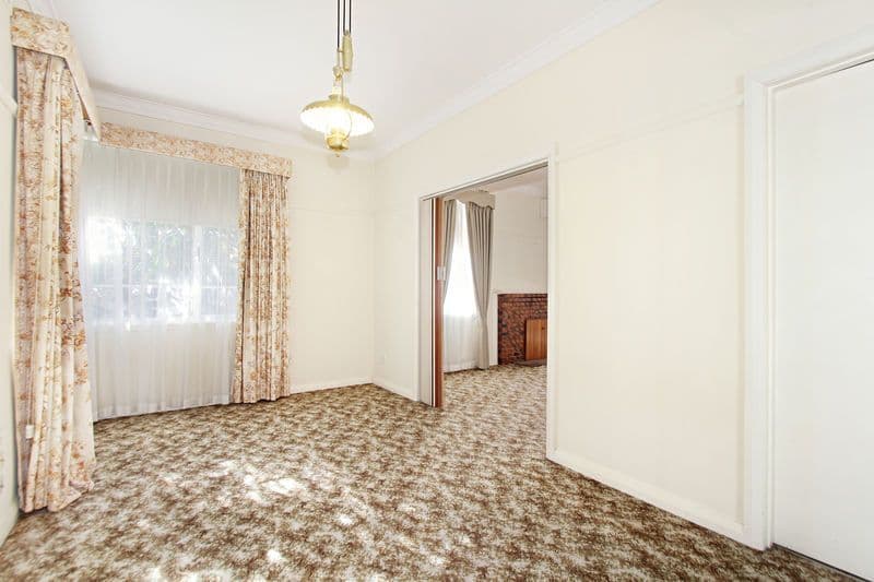 40 Kinlock Avenue, MURRUMBEENA VIC 3163, Murrumbeena - Thumbnail 4