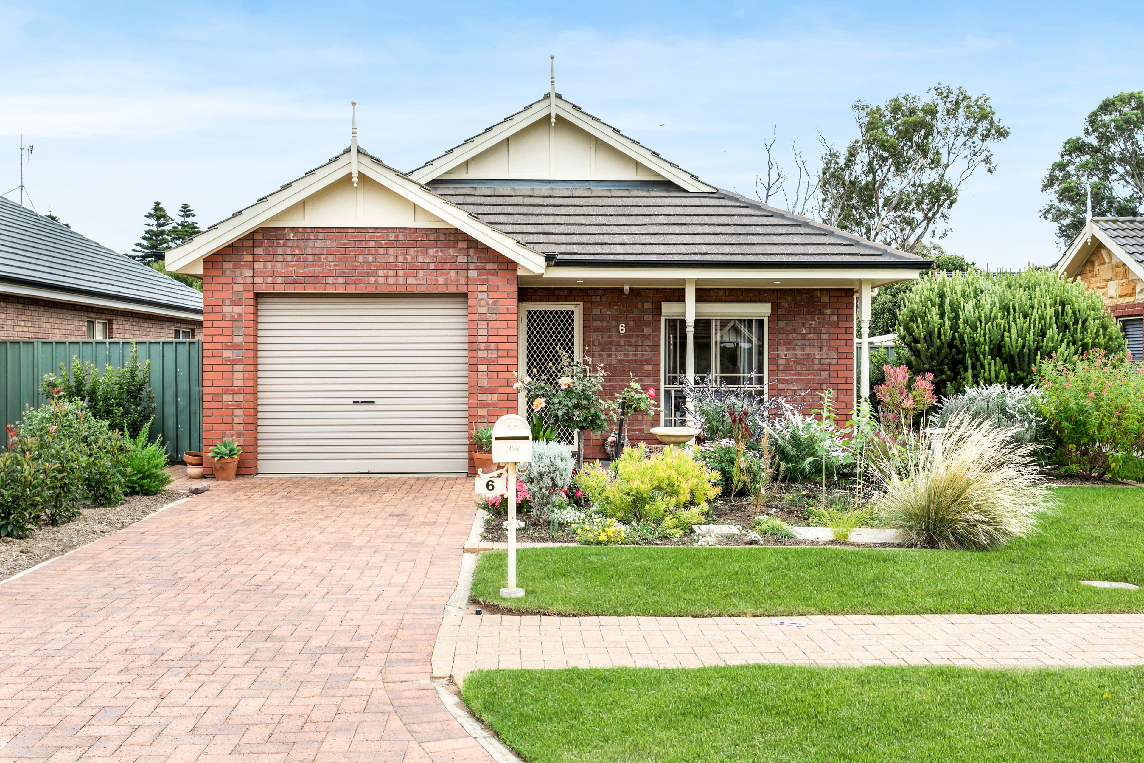 6 Edinburgh Grove, Strathalbyn SA 5255, Strathalbyn - Image 1