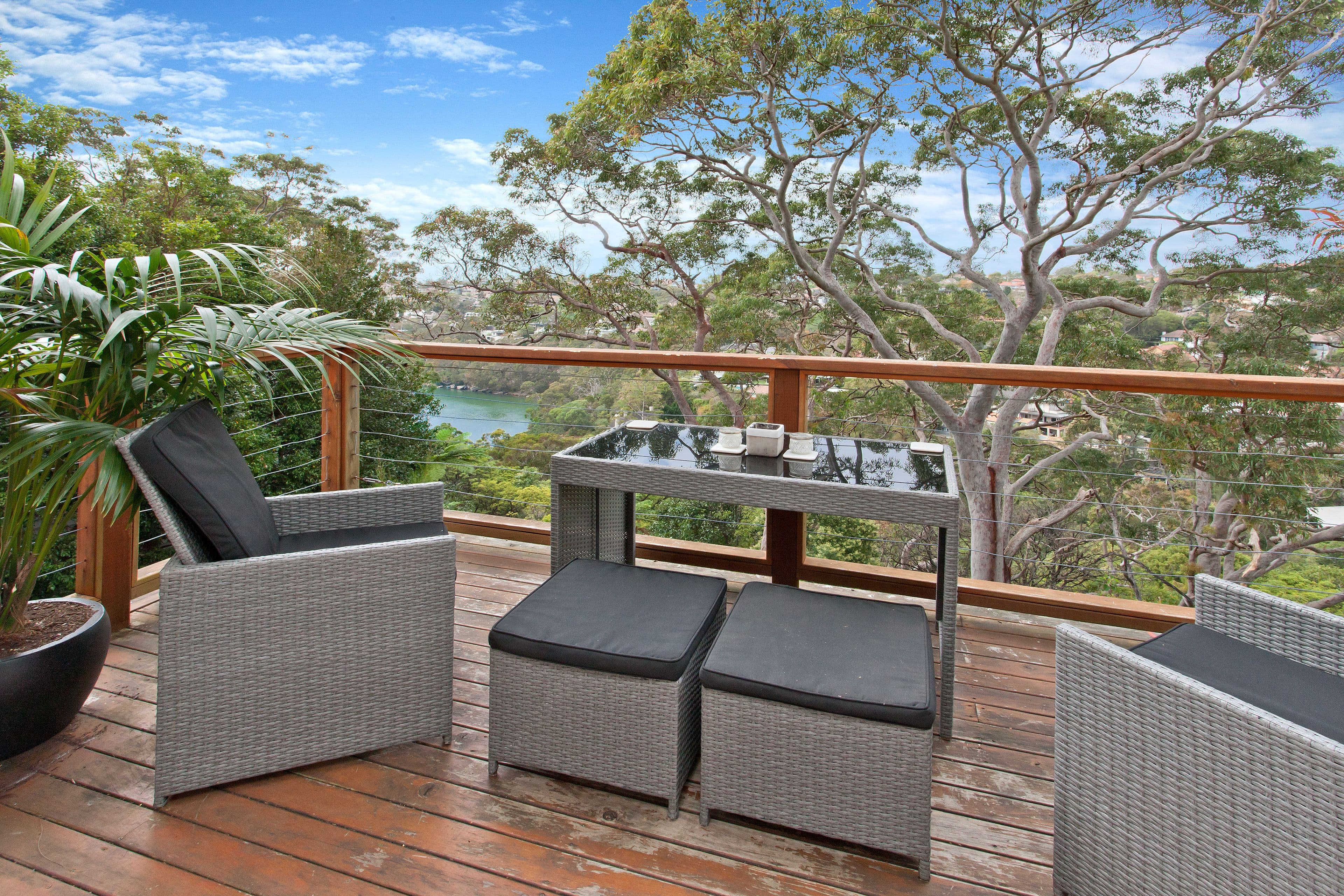 37 Hampton Street, Hawthorn - Thumbnail 2