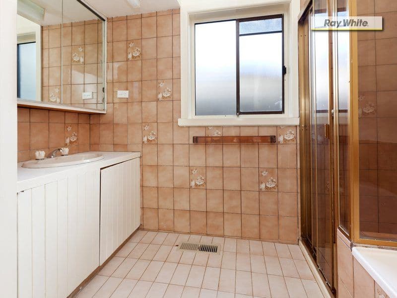 22 Potton Avenue, ROSEBUD VIC 3939, Rosebud - Thumbnail 4