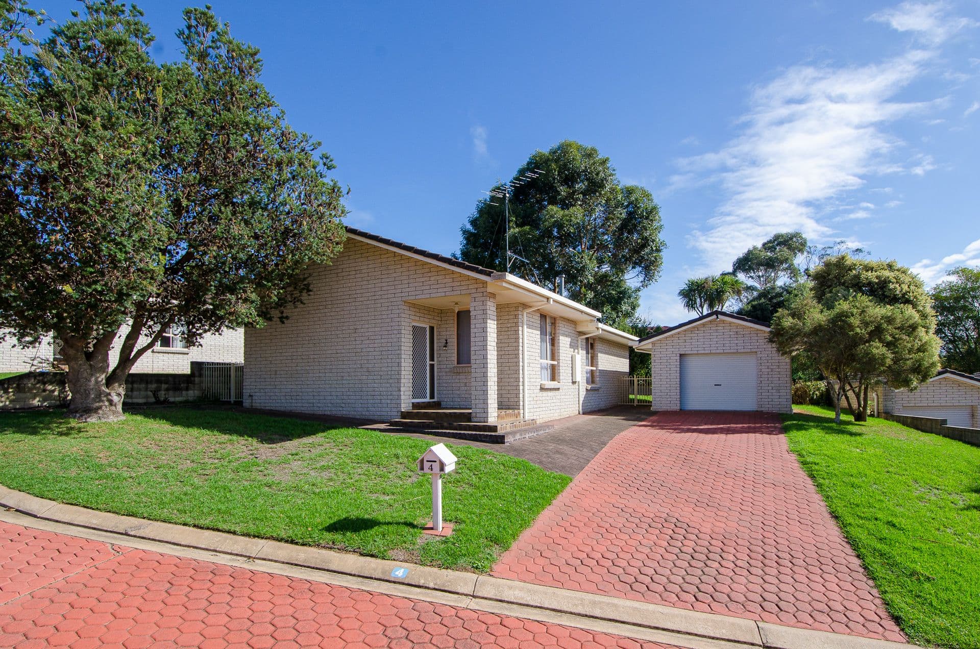 22 Buronga Avenue, Mount Gambier SA 5290, Mount Gambier - Image 1