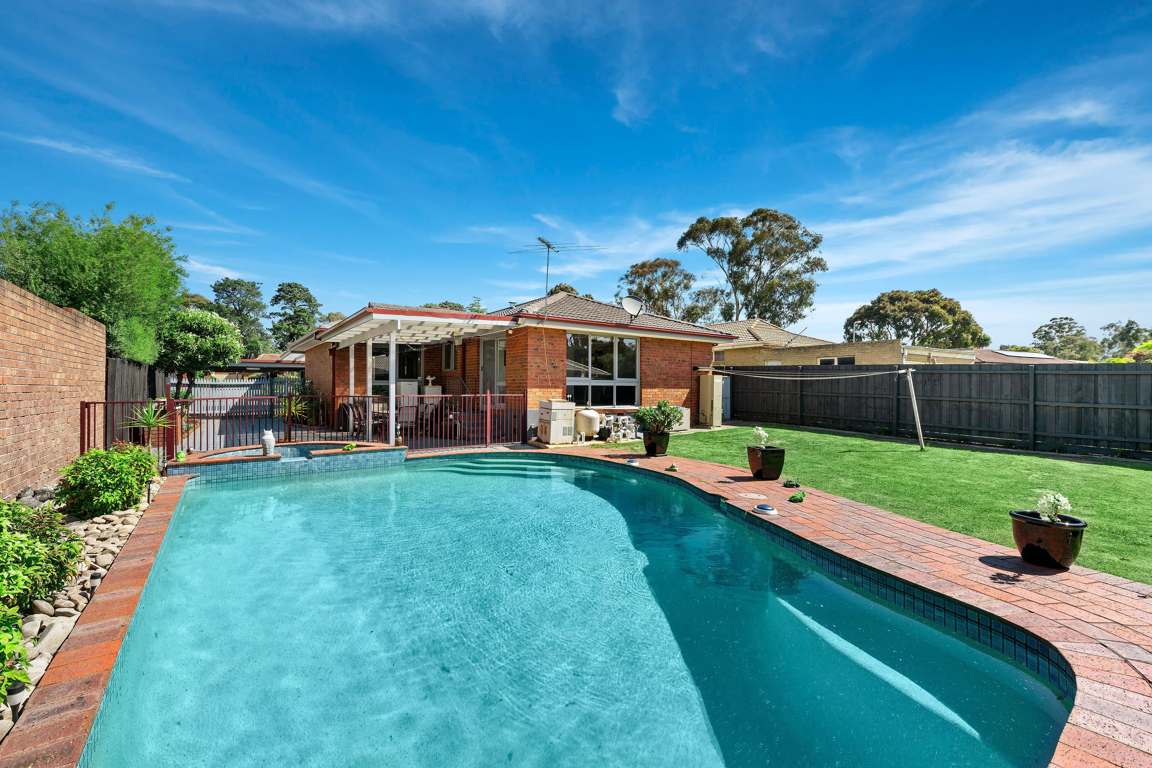 2 Melanie Close, Wantirna South VIC 3152, Wantirna South - Thumbnail 3