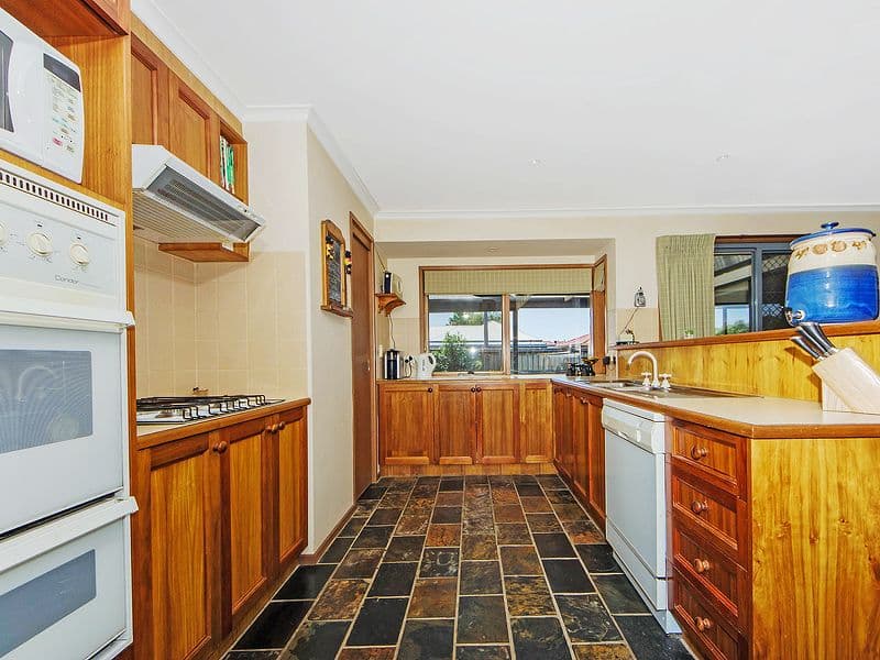 1 Jarrah Court, HOPPERS CROSSING VIC 3029, Hoppers Crossing - Thumbnail 7
